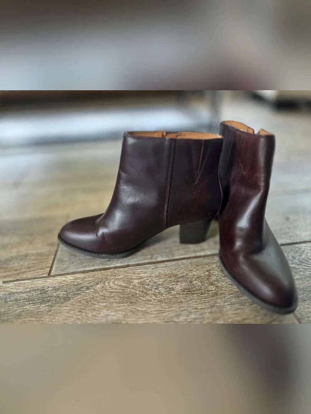 Vionic Madeline Women's Dark Brown Leather Ankle Boots with Tassel Zip Sz 8